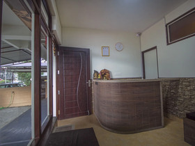 Rising Inn by OYO Rooms