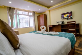 Sharolyn Boutique Hotel