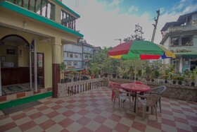 Siljong Gangtok by Goroomgo