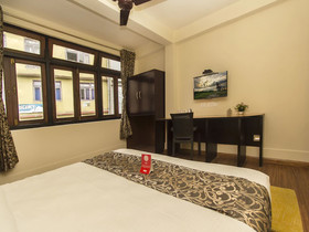Silver Wood By OYO Rooms