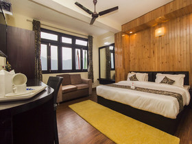 Silver Wood By OYO Rooms