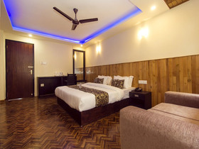 Silver Wood By OYO Rooms