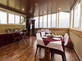 Silver Wood By OYO Rooms