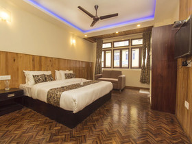 Silver Wood By OYO Rooms