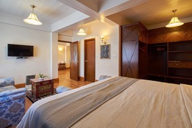 The Elgin Nor-Khill, Gangtok
