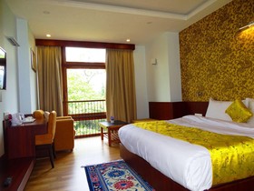 The Golden Crest Hotel Gangtok