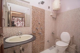 The Mighty Gardens by OYO Rooms