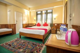 Tara Palace Pelling by Goroomgo