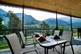 Summit Khangri Karpo Retreat & Spa