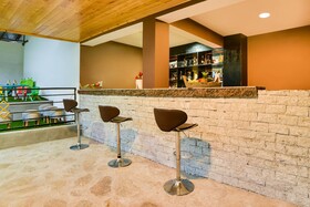 Summit Khangri Karpo Retreat & Spa