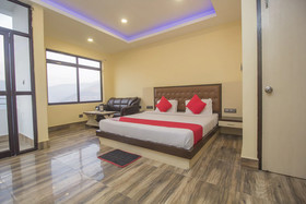 Hotel Blue Sapphire By OYO Rooms