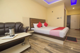 Hotel Blue Sapphire By OYO Rooms