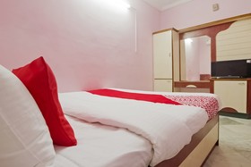 Jayalakshmi Residency Ac by OYO Rooms