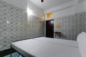 Sakthi Lodge by OYO Rooms