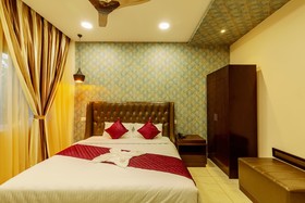 Hotel Akshay Grand