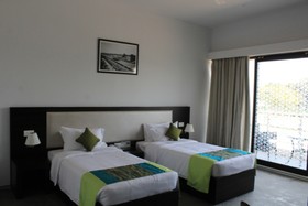 MWC Club by Downtown