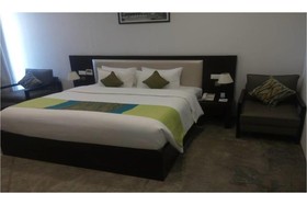 MWC Club by Downtown