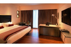 MWC Club by Downtown