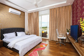 Den's Beach House