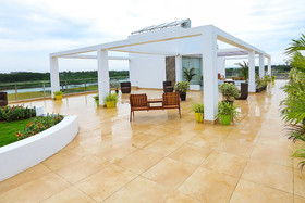 Den's Beach House