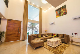 Den's Beach House