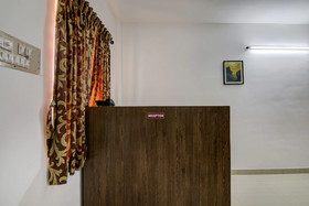 Apple Door Service Apartment