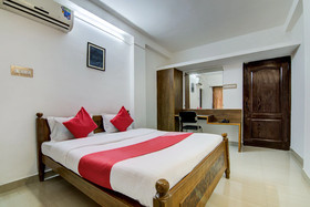 Apple Door Service Apartment