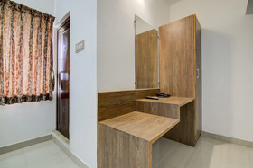 Apple Door Service Apartment