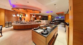 Gokulam Park Hotel