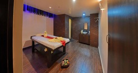 Gokulam Park Hotel