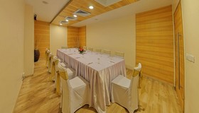 Gokulam Park Hotel