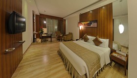 Gokulam Park Hotel