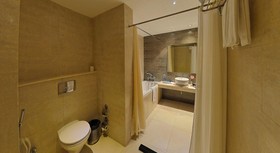Gokulam Park Hotel