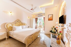 Csr Landmark Resorts