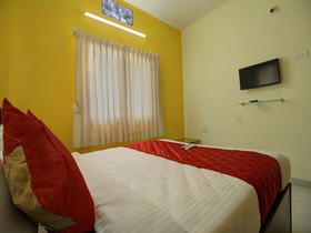 Hotel Apple Grand By OYO Rooms