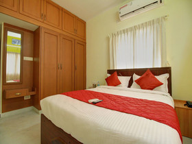 Hotel Apple Grand By OYO Rooms