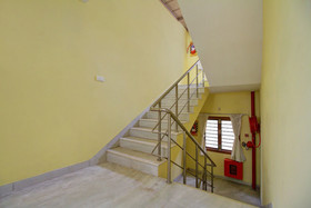 Hotel Apple Grand By OYO Rooms