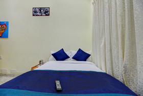 Hotel Apple Grand By OYO Rooms
