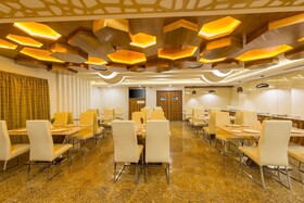 Hotel Chenthur Park