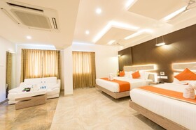 Hotel Chenthur Park