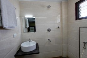 Hotel Insta by OYO Rooms