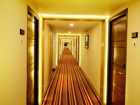 Hotel Mahis Gateway