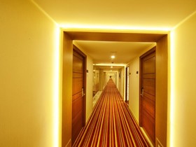 Hotel Mahis Gateway
