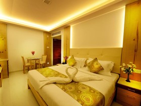 Hotel Mahis Gateway