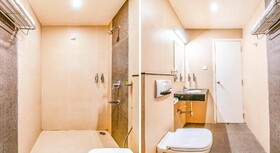 Hotel Royal Castle Inn by FabHotels