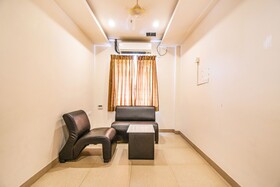 Hotel Royal Castle Inn by FabHotels