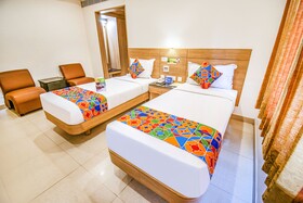 Hotel Royal Castle Inn by FabHotels