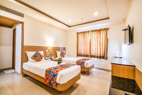Hotel Royal Castle Inn by FabHotels