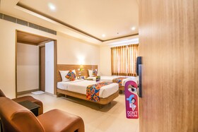Hotel Royal Castle Inn by FabHotels