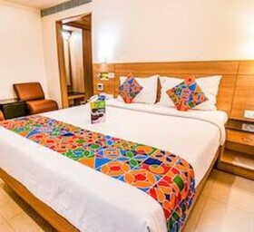Hotel Royal Castle Inn by FabHotels